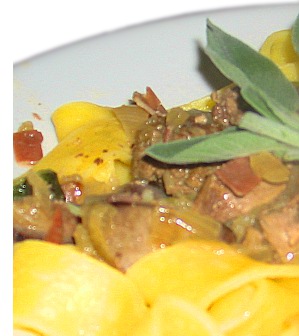 Papardelle con fegatini di pollo